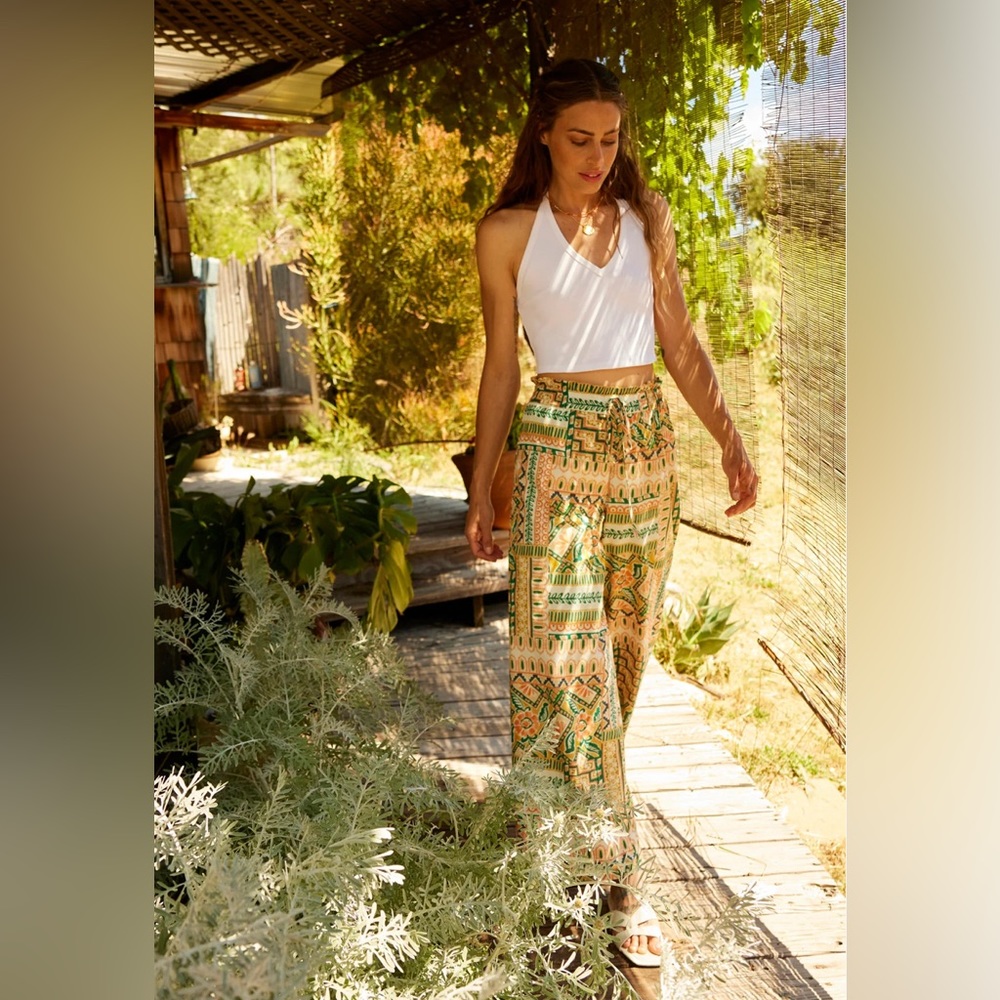 BILA Wide Leg Studio Pant Size M